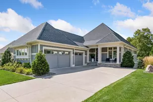 6672 Waterford Ln, Victoria, MN 55331 - Photo 9