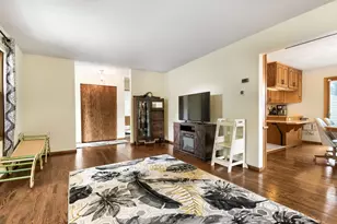 1417 18th St NW, New Brighton, MN 55112 - Photo 5