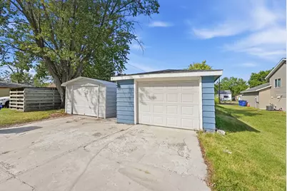 320 26th Avenue N, Saint Cloud, MN 56303 - Photo 23
