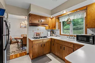 2313 114th St E, Burnsville, MN 55337 - Photo 7