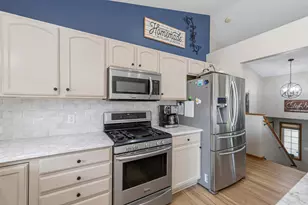 217 Inverness Dr, Mankato, MN 56001 - Photo 21
