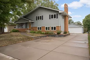 4632 Gettysburg Ave N, New Hope, MN 55428 - Photo 1
