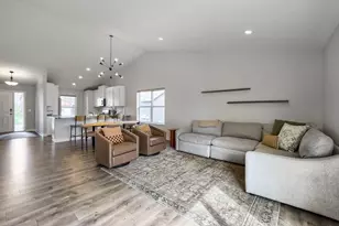 8154 182nd St W, Lakeville, MN 55044 - Photo 13