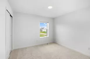 18318 Gladiator Dr, Lakeville, MN 55044 - Photo 13