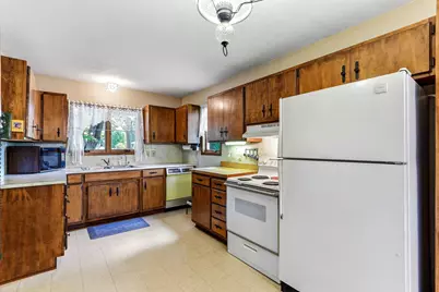 347 Spruce Drive E, Annandale, MN 55302 - Photo 5
