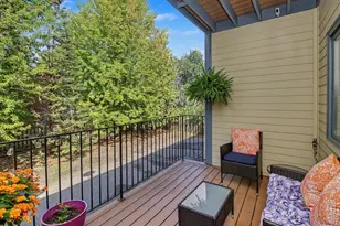 719 Summit Ave, Saint Paul, MN 55105 - Photo 17