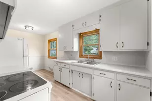 2849 Jersey Ave S, Saint Louis Park, MN 55426 - Photo 23