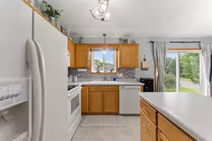 2033 Joe's Lake Rd SE, Cambridge, MN 55008 - Photo 23