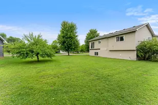 2033 Joe's Lake Rd SE, Cambridge, MN 55008 - Photo 53