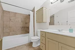 2150 Knapp St, Saint Paul, MN 55108 - Photo 21
