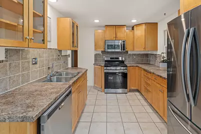 2150 Knapp Street, Saint Paul, MN 55108 - Photo 11