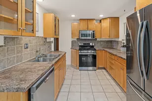 2150 Knapp St, Saint Paul, MN 55108 - Photo 11