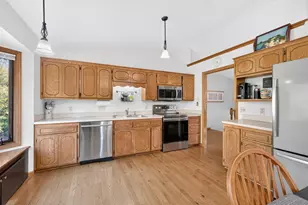 5773 Ridge Creek Rd, Shoreview, MN 55126 - Photo 15