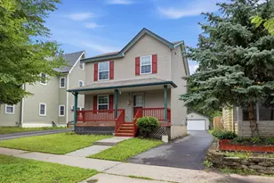 1002 Matilda St, Saint Paul, MN 55117 - Photo 1