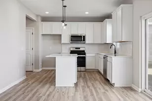 10414 Hadley Ave S, Cottage Grove, MN 55016 - Photo 9