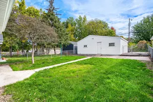 1428 Hazel St N, Saint Paul, MN 55119 - Photo 5