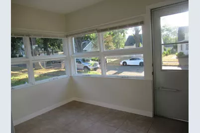 1428 Hazel Street N, Saint Paul, MN 55119 - Photo 5