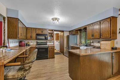 610 24 1/2 Avenue NE, Sauk Rapids, MN 56379 - Photo 9