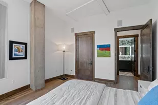 100 2nd Street NE, Minneapolis, MN 55413 - Photo 33