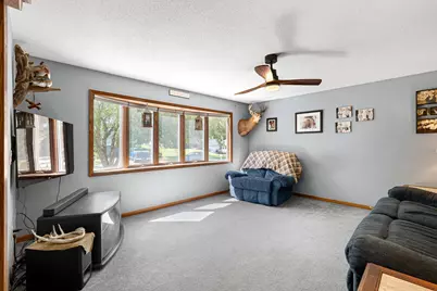112 13th Avenue NW, Waseca, MN 56093 - Photo 5