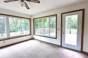 301 Myrick St, Le Sueur, MN 56058 - Photo 13