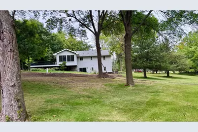 301 Myrick Street, Le Sueur, MN 56058 - Photo 7