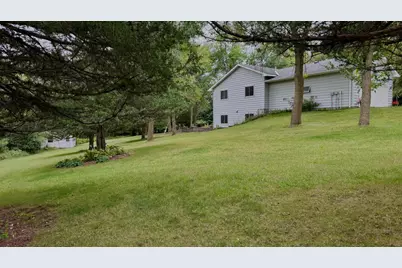 301 Myrick Street, Le Sueur, MN 56058 - Photo 5