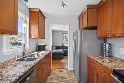 3341 Aquila Avenue S, Saint Louis Park, MN 55426 - Photo 9