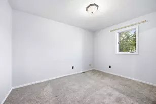 708 California St NW, Hutchinson, MN 55350 - Photo 13