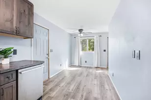 708 California St NW, Hutchinson, MN 55350 - Photo 5