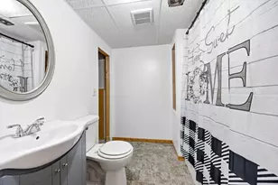 708 California St NW, Hutchinson, MN 55350 - Photo 15