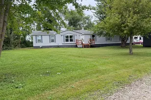 83036 160th St, Glenville, MN 56036 - Photo 1