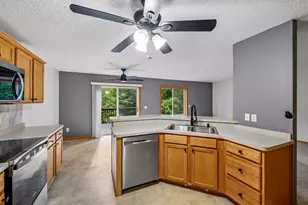 441 Pleasant Ln, Chaska, MN 55318 - Photo 13