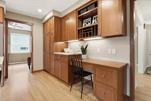 7109 Heatherton Trail, Edina, MN 55435 - Photo 19