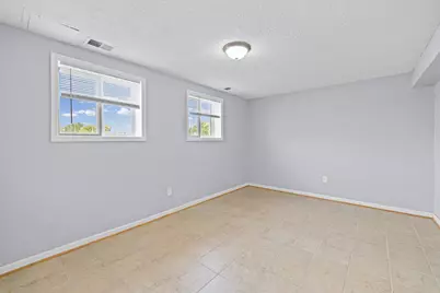 8921 49th Avenue N, New Hope, MN 55428 - Photo 31