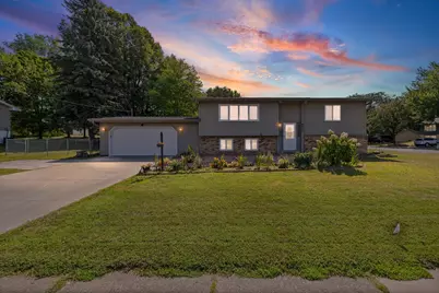 8921 49th Avenue N, New Hope, MN 55428 - Photo 1