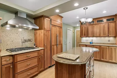 991 Caren Court, Mendota Heights, MN 55118 - Photo 17