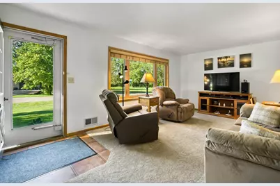 1303 26th Street SE, Rochester, MN 55904 - Photo 3