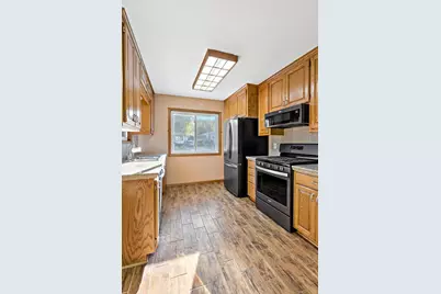 2069 N Ivy Street, North Saint Paul, MN 55109 - Photo 11