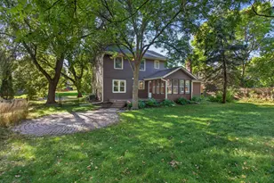 4720 Orchid Ln N, Plymouth, MN 55446 - Photo 3
