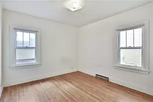 1720 Rollins Ave SE, Minneapolis, MN 55414 - Photo 7
