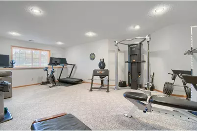 828 Woodland Drive, Mahtomedi, MN 55115 - Photo 27