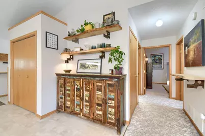 828 Woodland Drive, Mahtomedi, MN 55115 - Photo 3