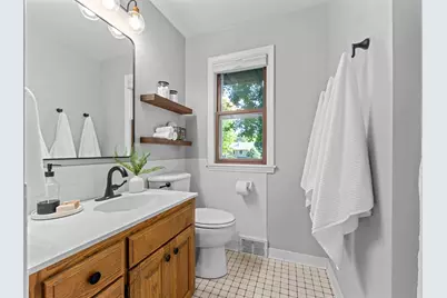 1619 Constance Drive E, Golden Valley, MN 55422 - Photo 29
