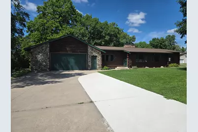 830 W Church Street, Belle Plaine, MN 56011 - Photo 43
