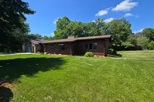 830 W Church St, Belle Plaine, MN 56011 - Photo 45