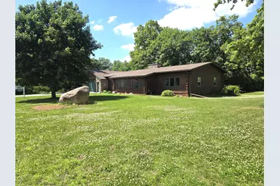 830 W Church Street, Belle Plaine, MN 56011 - Photo 31