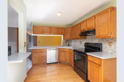7555 Wedgewood Way N, Maple Grove, MN 55311 - Photo 9