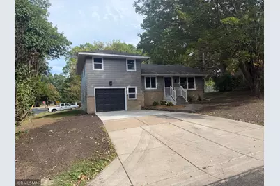 200 6th Avenue S, Buffalo, MN 55313 - Photo 1