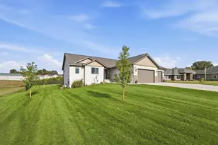 1326 Faith Hill Dr SW, Alexandria, MN 56308 - Photo 3